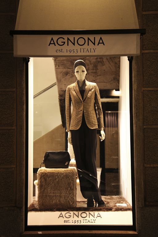 Agnona - Windows Display